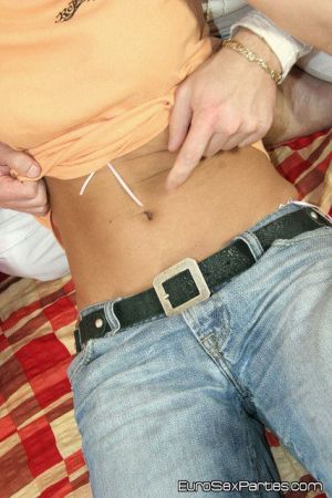 EUROSEXPARTIES BELLY BUTTON